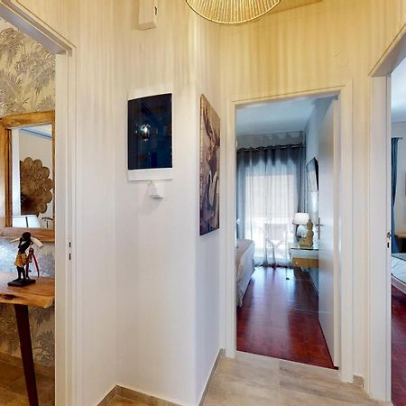Motley Luxury Apartment By Estia Ираклион Экстерьер фото
